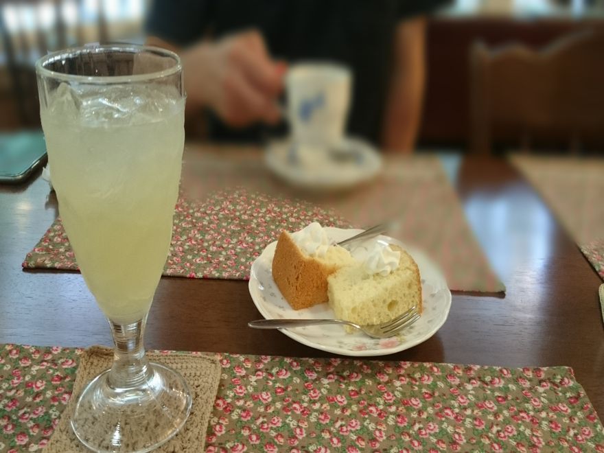 疲労回復に役立つ飲み物・食べ物