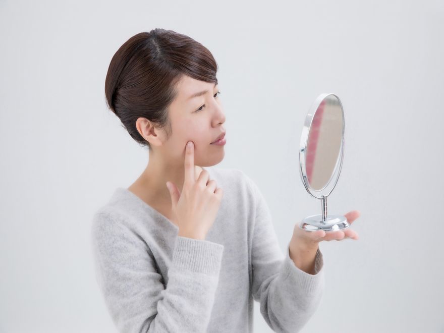 生活習慣を見直して大人ニキビを防ぐ！